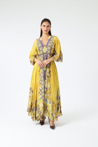 فستان ماكسي أنيق باللون الأصفر الزاهي