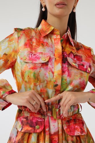 فستان أنيق ملون