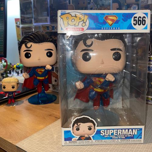 Funko Jumbo Superman 10 inch فونكو كبير ١٠ انش سوب...