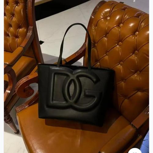 توت باق دولشي اند قابانا