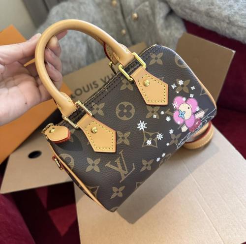 لويس فيتون نانو 16CM ماستر
