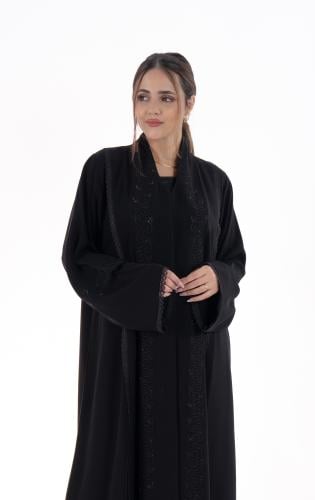 عباية سوداء بتطريز اسود يدوي فاخر