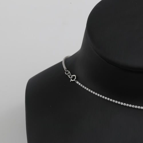 طقم ذهب ابيض تنس مع مربع لماع - عيار 18