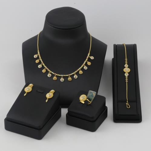 طقم ذهب ورود و دوائر ملونة - عيار 21