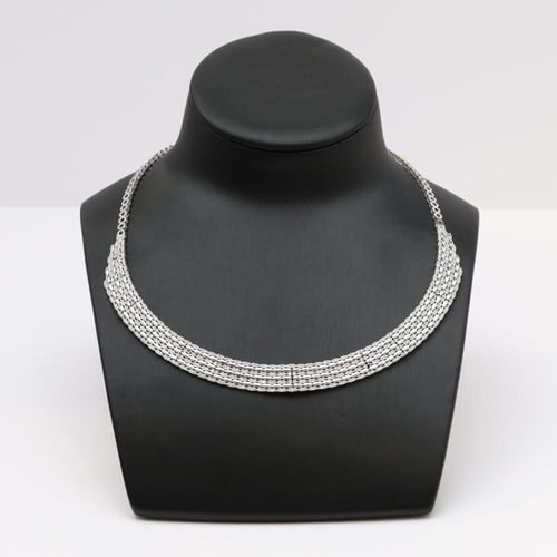 طقم ذهب ابيض ناعم مميز ملفت - عيار 18