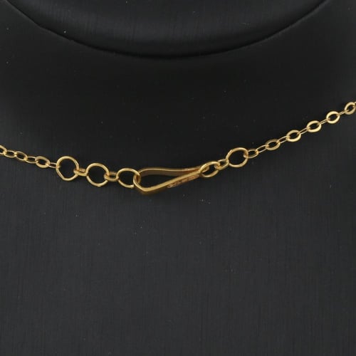 طقم ذهب بتصميم جناح الورود - عيار 21