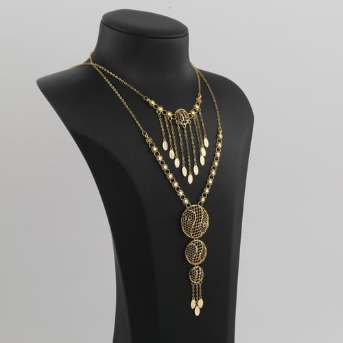 طقم ذهب دائري مزخرف - عيار 21