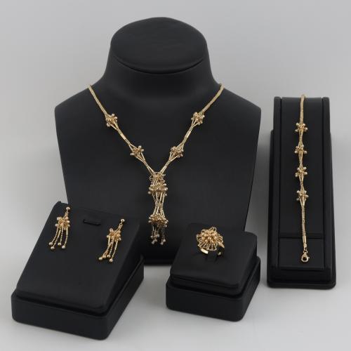 طقم ذهب اعمدة و كرات الليزر - عيار 21