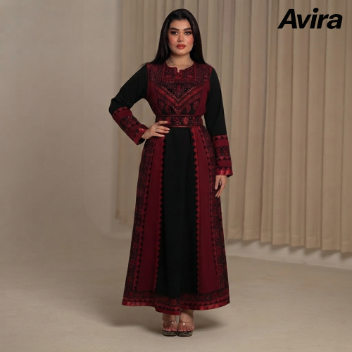 Crepe dress with embroidery