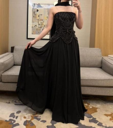 Chiffon evening dress embroidery