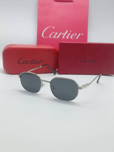 نظارات كارتير Cartier مع المحلقات