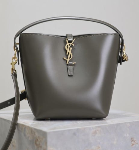 شنطة YSL ماستر