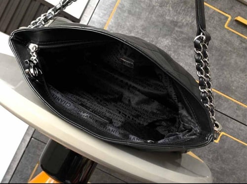 شنطة نسائية Chanel ماستر