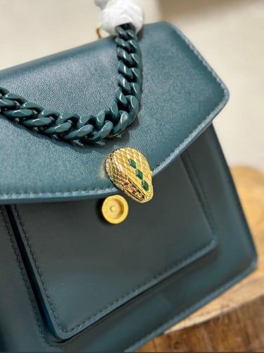 شنطة BVLGARI ماستر
