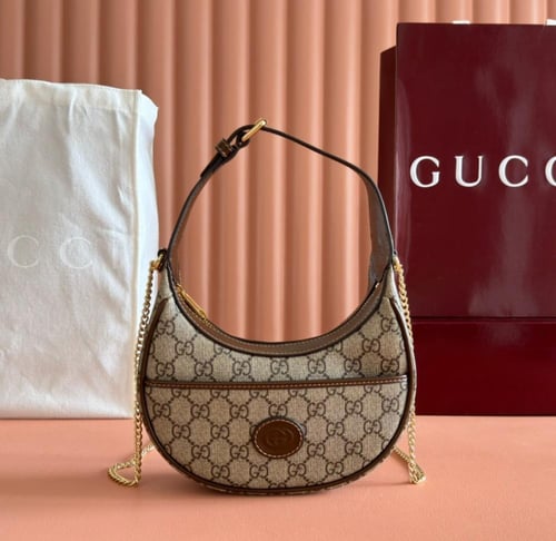 شنطة نسائية Gucci ماستر