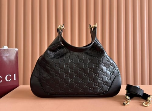شنطة نسائية Gucci ماستر