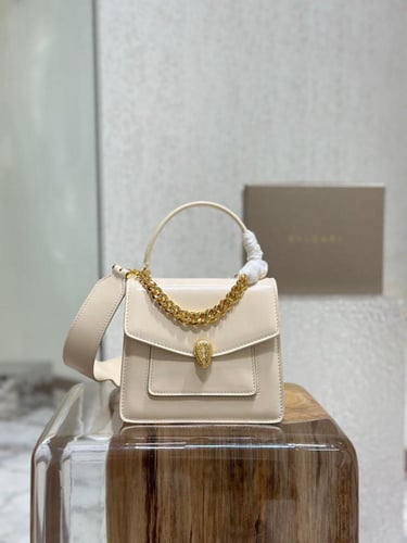 شنطة BVLGARI ماستر