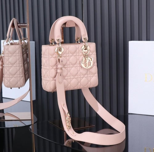 شنطة Lady Dior ماستر