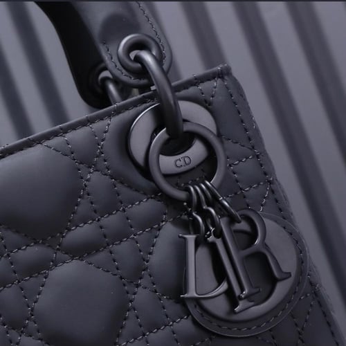 شنطة Lady Dior ماستر