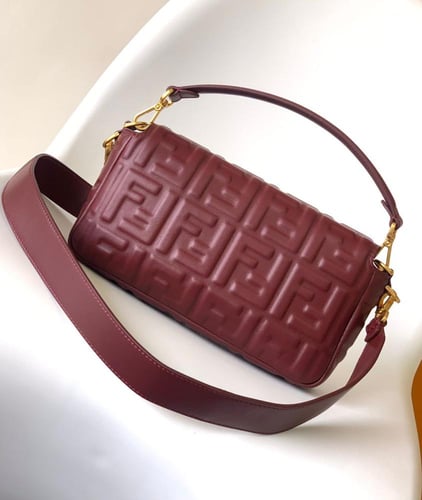 شنطة FENDI ماستر