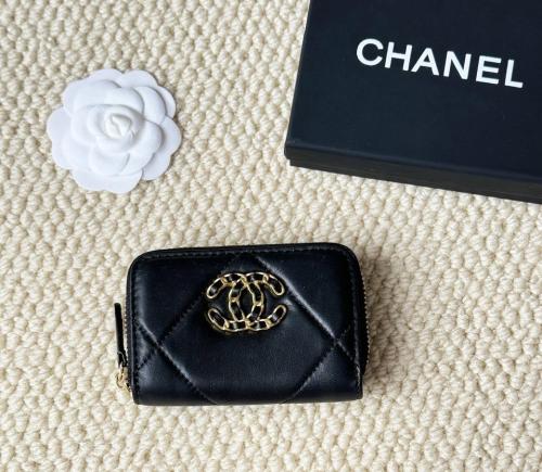 محفظة CHANEL ماستر