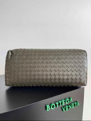 شنطة BOTTEGA ماستر