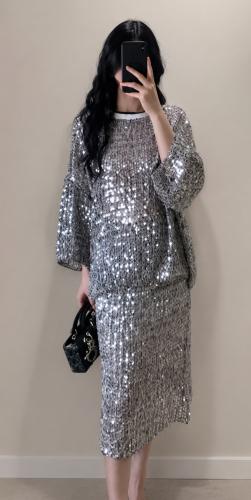 Silver set top and skirt
