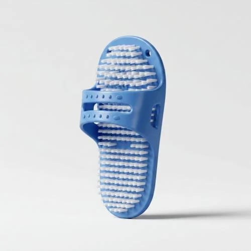 The super Boo - shower feet