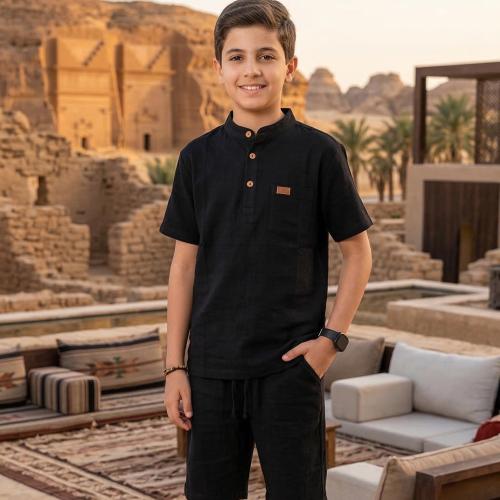 "Authentic Modern" black set