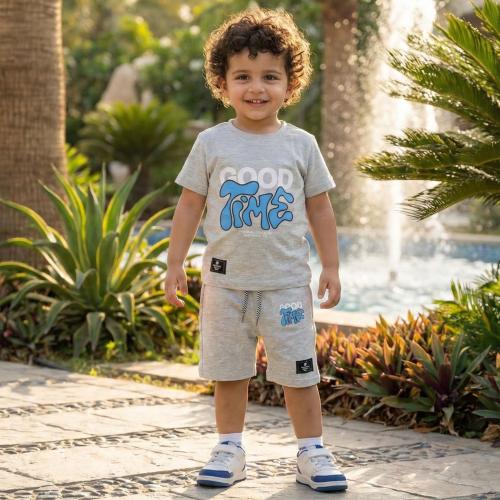 طقم "كلاسيك فاشن" الصيفي