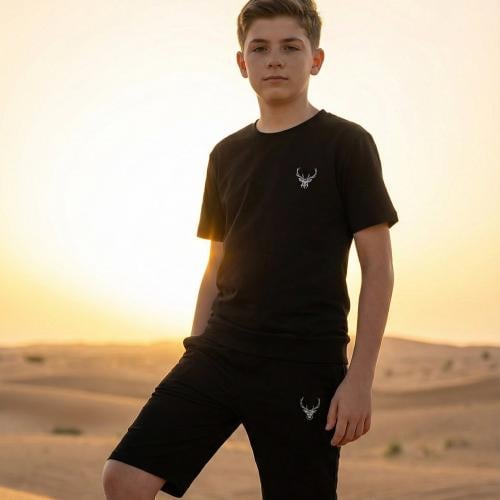 طقم "كلاسيك براون" الصيفي للأولاد