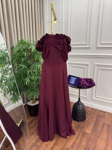 فستان سهره دم الغزال وبنفسجي