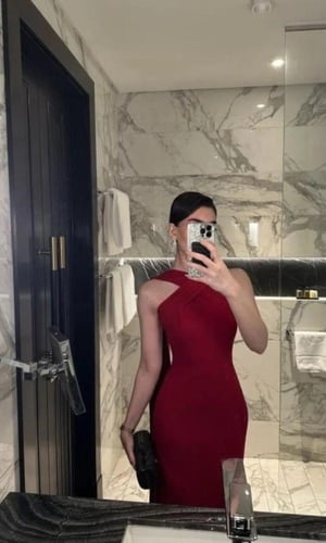 فستان ناعم احمر