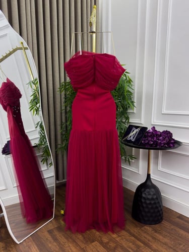 فستان سهره احمر و وردي