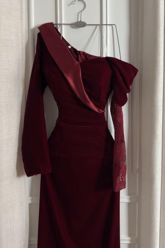 فستان سهره دم الغزال وكحلي