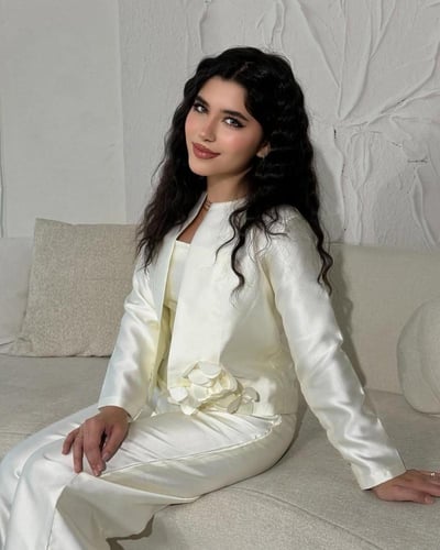 جمبسوت ابيض