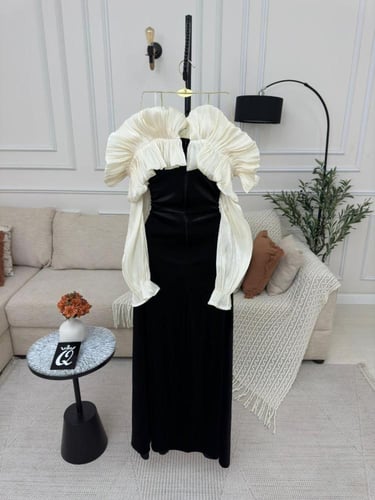 فستان سهره اسود على ابيض