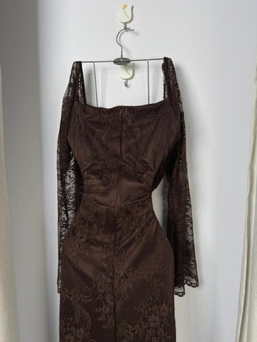 فستان سهره بني