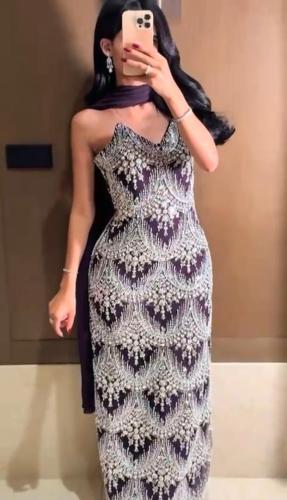 فستان سهره عنابي