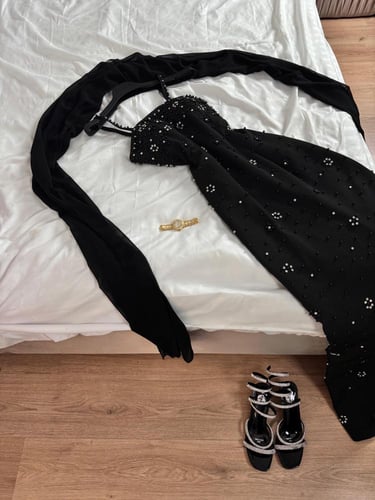 فستان باربي اسود و احمر متوفر لونين