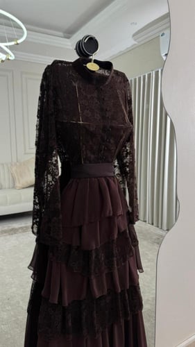 فستان سهره بني