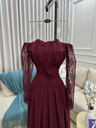 فستان سهره بني