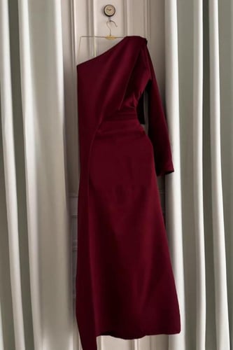 فستان سهره اسود واحمر