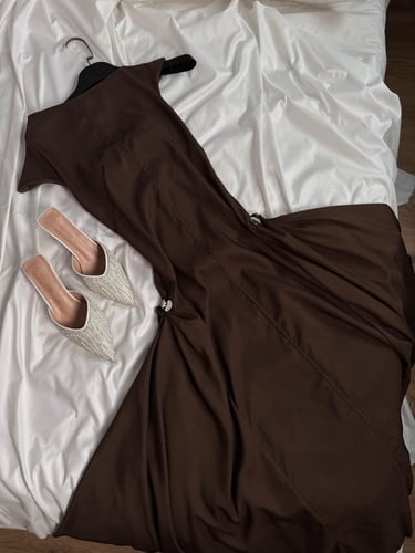 فستان سهره بني