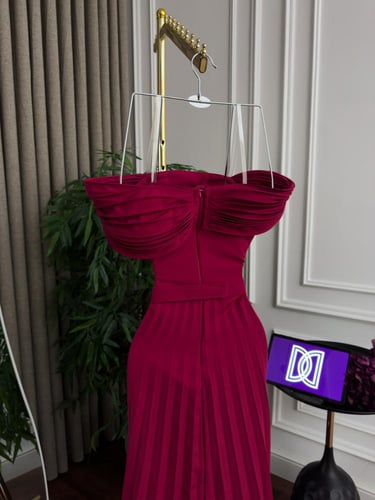 فستان سهره عنابي