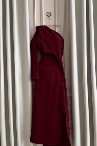 فستان سهره اسود واحمر