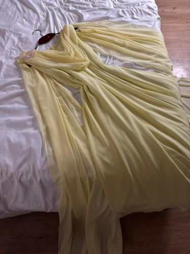 فستان سهره اصفر