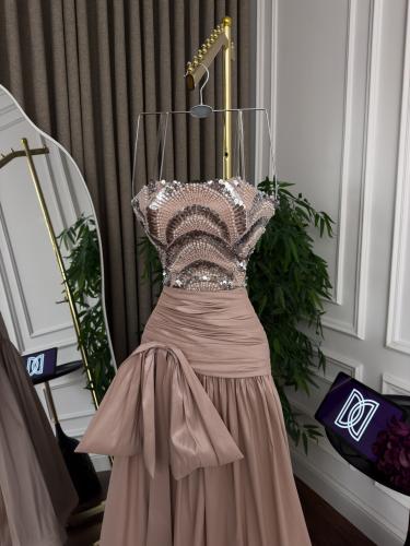 فستان سهره بني