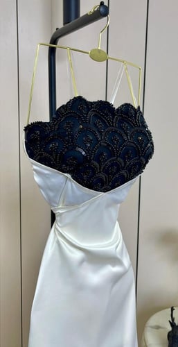 فستان سهره ابيض على اسود