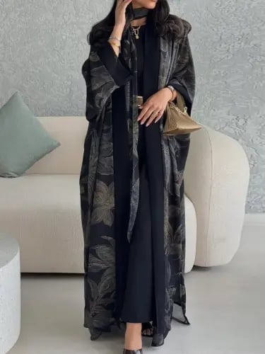 عباية كاجوال جديدة من الشيفون المطبوع للمهرجانات (تشمل حجاب الرأس) للعطلات باللون الأسود لفصل الخريف
